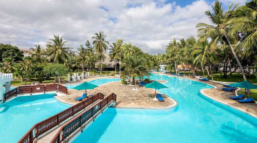 SOUTHERN PALMS RESORT5